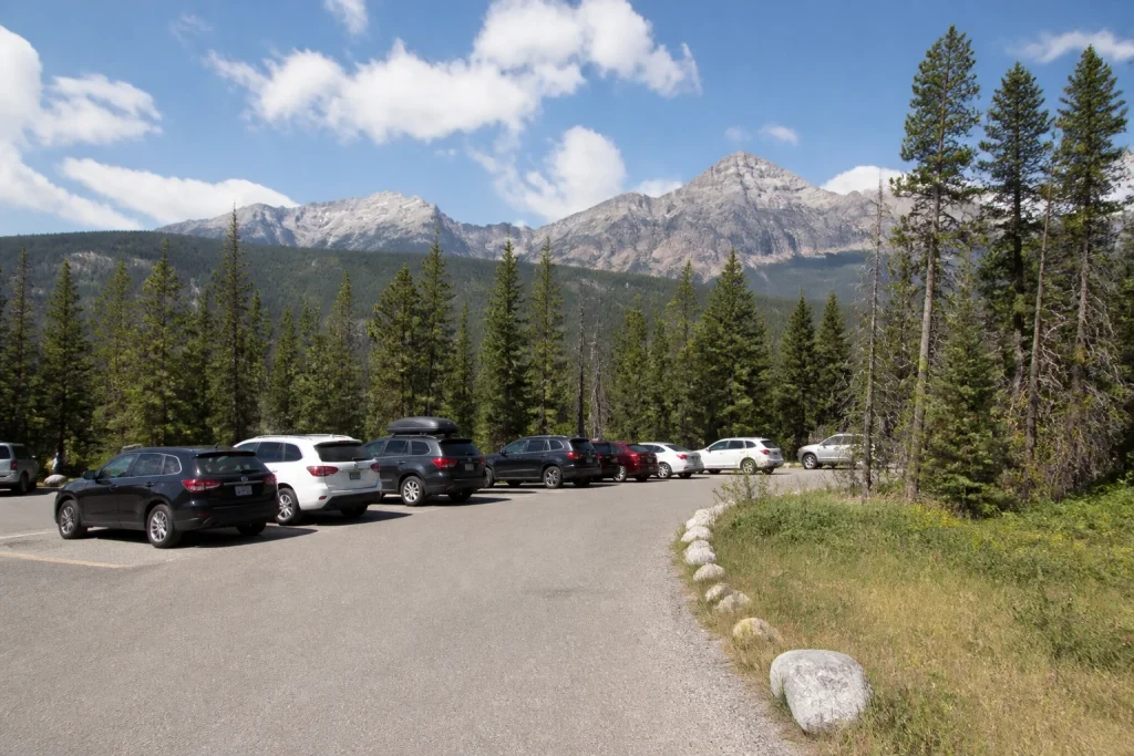 Paved parking area near Lake Annette in Jasper National Park